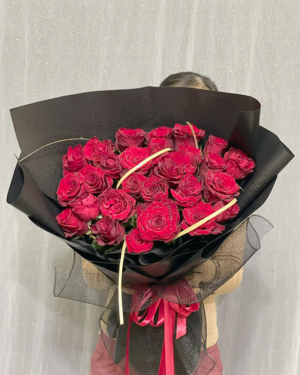 Bó hồng đỏ tặng chúc mừng-HT06