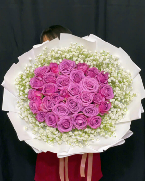 Bó hồng tím chúc mừng HT04